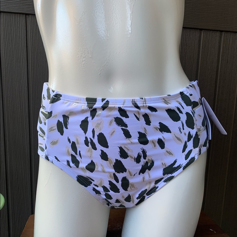 La Blanca swimsuit bottom